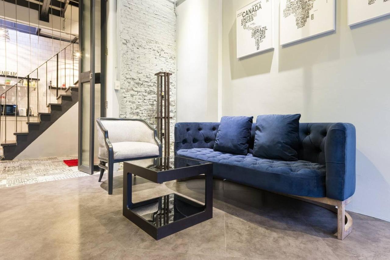 בנגקוק Inner Old Town 196 Chic Guesthouse - Self Check In מראה חיצוני תמונה